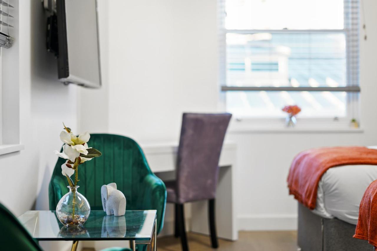 City Prime Apartments London Eksteriør bilde A room at the hotel